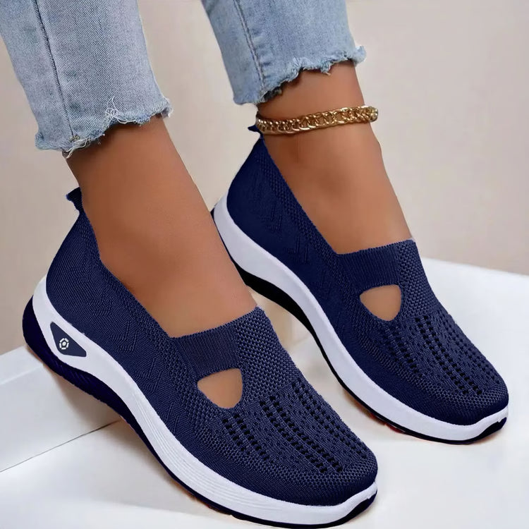 Women's Lightweight Slip-On Walking Shoes