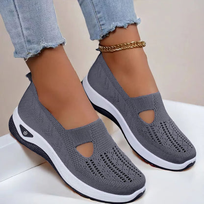 Women's Lightweight Slip-On Walking Shoes